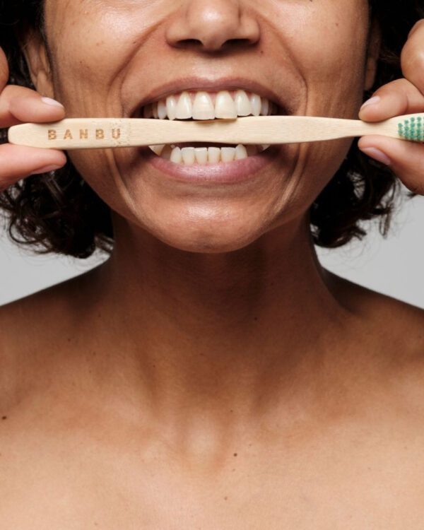 Marca: BANBU. Imagen: 146.jpg. Cepillo de Dientes de Madera Cerdas Suaves