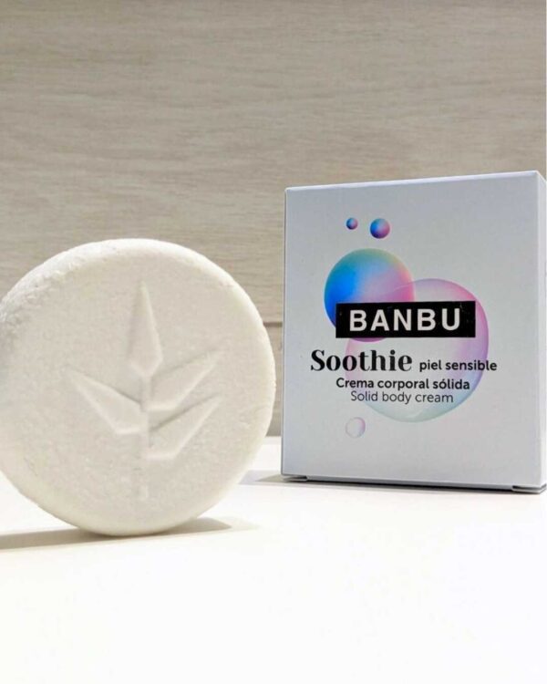 Marca: BANBU. Imagen: Crema_corporal_solida_soothie_ba_o.jpg. Crema Corporal Sólida ECO Piel Sensible SOOTHIE. 50ml.