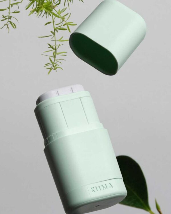 Marca: BANBU. Imagen: Desodorante_solido_silver_touch_con_aplicador.jpg. Desodorante Sólido ECO Piel Sensible SILVER TOUCH. 45ml.
