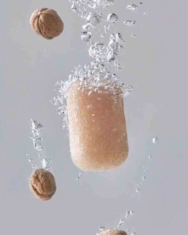 Marca: BANBU. Imagen: Esponja_corporal_Konjac_exfoliante_nuez.jpg. Esponja Konjac Corporal Exfoliante con Nuez