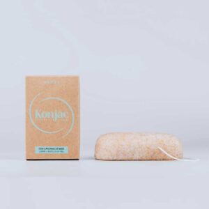 Marca: BANBU. Imagen: Esponja_corporal_konjac_packaging.jpg. Esponja Konjac Corporal Exfoliante con Nuez