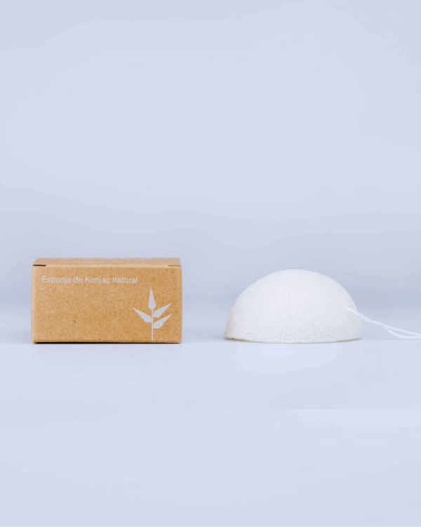 Marca: BANBU. Imagen: Esponja_konjac_facial_natural_packaging.png. Esponja Konjac Facial Purificante Natural