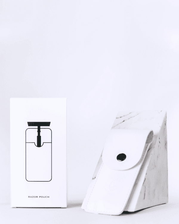 Marca: BANBU. Imagen: Funda_de_maquinilla_de_afeitar_blanca.png. Funda Maquinilla de Afeitar Blanca