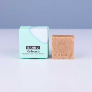 Marca: BANBU. Imagen: Jabon_de_ducha_Release_packaging.jpg. Jabón de Ducha Sólido ECO Exfoliante RELEASE. 100gr.