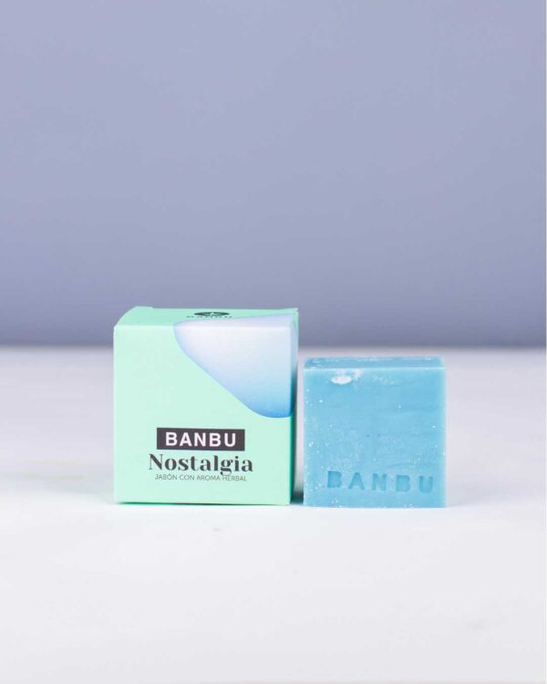 Marca: BANBU. Imagen: Jabon_de_ducha_nostalgia_packaging.jpg. Jabón de Ducha Sólido ECO Silvestre NOSTALGIA. 100gr.