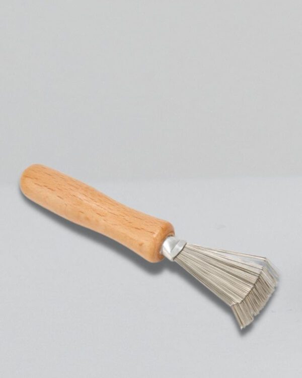 Marca: BANBU. Imagen: LIMPIADOR_CEPILLOS_Y_PEINES.jpg. Limpiador de Cepillos y Peines