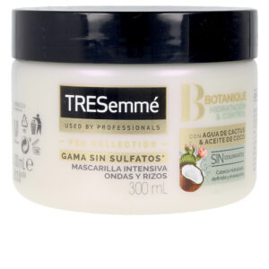 Marca: TRESEMME. Imagen: 121890.jpg. TRESEMME. BOTANIQUE AGUA CACTUS & COCO mascarilla 300 ml